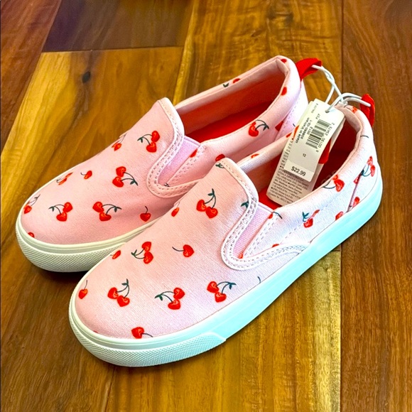 Cherry Print Sneakers - Picture 2 of 6